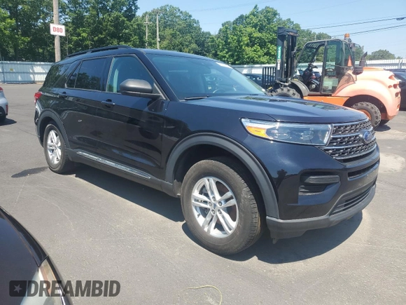 2023 Ford Explorer XLT z VIN 1FMSK8DH5PGA53324, wystawiony jako Copart lot #62656755 z przebiegiem 22 480 mil mil oraz Szkoda całkowita • Salvage title. Historia ofert i sprzedaży dostępna na DreamBid. Obrazek 4.