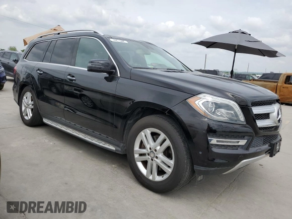2015 Mercedes-Benz GL-Class GL 350 BlueTEC with VIN 4JGDF2EE6FA552181, listed as a Copart auction lot 51535704 with 106,452 mi miles. Bid and sale history available at carsss.com. Image 4.