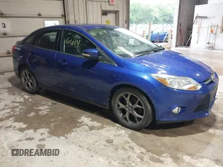 2013 Ford Focus SE z VIN 1FADP3F26DL383640, wystawiony jako IAAI lot #42316614 z przebiegiem 112 502 mil mil oraz . Historia ofert i sprzedaży dostępna na DreamBid. Obrazek 1.