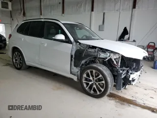 2020 BMW X5 xDrive40i z VIN 5UXCR6C05L9B62872, wystawiony jako Copart lot #47606985 z przebiegiem 85 791 mil mil oraz Szkoda całkowita • Salvage title. Historia ofert i sprzedaży dostępna na DreamBid. Obrazek 4.