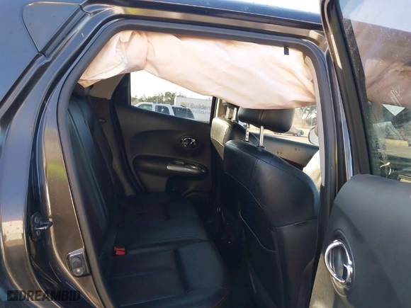 2013 Nissan Juke S with VIN JN8AF5MR9DT208279, listed as a IAAI auction lot 41613646 with 88,235 mi miles. Bid and sale history available at carsss.com. Image 8.