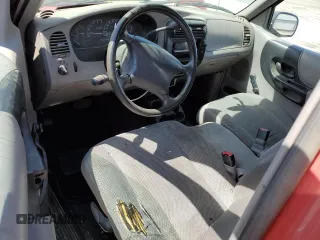 2000 Ford Ranger XL with VIN 1FTYR10C8YPA52570, listed as a Copart auction lot 51477005 with 158,875 mi miles and Clean Title. Bid and sale history available at carsss.com. Image 8.