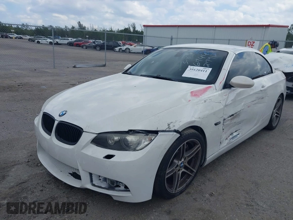 2007 BMW 3 Series 335i with VIN WBAWL73567PX46744, listed as a IAAI auction lot 39120411 with 159,526 mi miles. Bid and sale history available at carsss.com. Image 2.