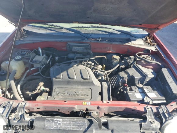 2004 Ford Escape XLT with VIN 1FMYU03134DA20149, listed as a Copart auction lot 42731295 with 159,671 mi miles and Salvage Title. Bid and sale history available at carsss.com. Image 12.