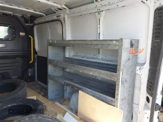 2021 Ram ProMaster Cargo z VIN 3C6LRVVG4ME529686, wystawiony jako IAAI lot #42216599 z przebiegiem 74 985 mil mil oraz . Historia ofert i sprzedaży dostępna na DreamBid. Obrazek 20.
