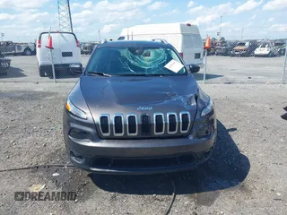 2018 Jeep Cherokee Latitude Plus с VIN 1C4PJLLBXJD553016, выставлен на аукционе IAAI как лот 42254055 с пробегом 239 381 миль миль и . История ставок и продаж доступна на DreamBid. Изображение 12.