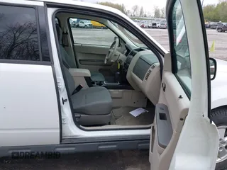 2012 Ford Escape XLS с VIN 1FMCU9C71CKA50893, выставлен на аукционе IAAI как лот 42158103 с пробегом 106 268 миль миль и . История ставок и продаж доступна на DreamBid. Изображение 5.