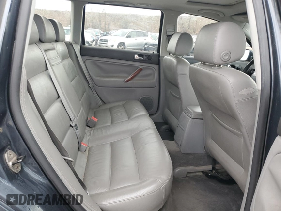 2003 Volkswagen Passat GLX z VIN WVWYH63B93E307461, wystawiony jako Copart lot #81961384 z przebiegiem 139 029 mil mil oraz Szkoda całkowita • Salvage title. Historia ofert i sprzedaży dostępna na DreamBid. Obrazek 10.