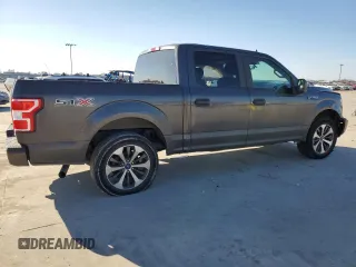 2020 Ford F-150 XL with VIN 1FTEW1CPXLKD42809, listed as a Copart auction lot 87208204 with 104,049 mi miles and Salvage Title. Bid and sale history available at carsss.com. Image 3.