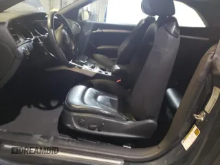 2010 Audi A5 Premium Plus z VIN WAULFAFH5AN021376, wystawiony jako Copart lot #85191434 z przebiegiem 57 629 mil mil oraz Czysty tytuł • Clean title. Historia ofert i sprzedaży dostępna na DreamBid. Obrazek 7.
