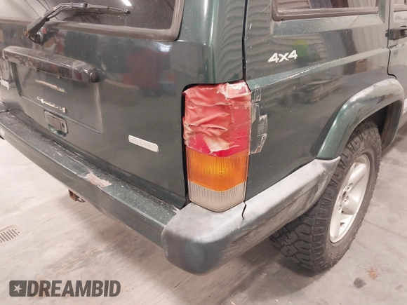 2000 Jeep Cherokee with VIN 1J4FF48SXYL116106, listed as a IAAI auction lot 42610059 with 191,513 mi miles and . Bid and sale history available at DreamBid. Image 12.