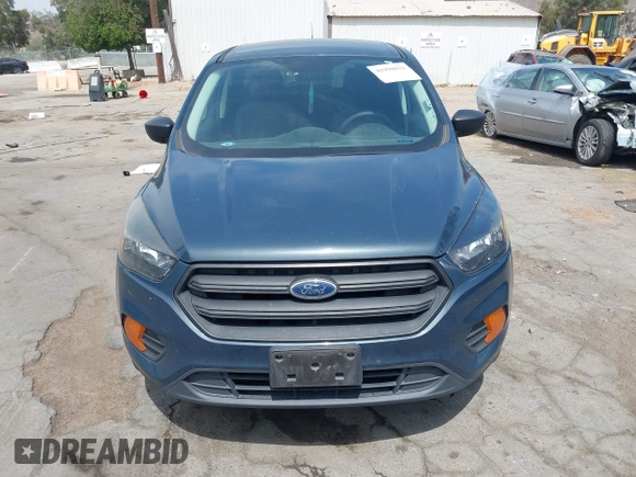 2019 Ford Escape S с VIN 1FMCU0F7XKUB11720, выставлен на аукционе IAAI как лот 41998032 с пробегом 149 058 миль миль и . История ставок и продаж доступна на DreamBid. Изображение 6.