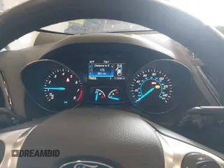 2015 Ford Escape Titanium с VIN 1FMCU9J98FUC05727, выставлен на аукционе IAAI как лот 42229328 с пробегом 112 896 миль миль и . История ставок и продаж доступна на DreamBid. Изображение 7.