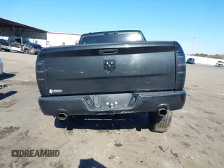 2018 Ram 1500 Express with VIN 1C6RR6FT1JS112546, listed as a IAAI auction lot 41137888 with 67,878 mi miles and . Bid and sale history available at DreamBid. Image 16.