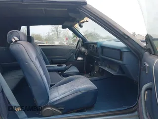1985 Ford Mustang with VIN 1FABP27M5FF176417, listed as a IAAI auction lot 41937276 with 83,359 mi miles and . Bid and sale history available at DreamBid. Image 5.