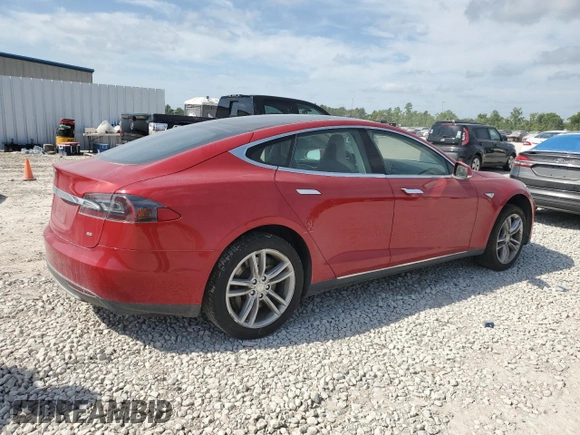 2014 Tesla Model S 60 with VIN 5YJSA1H13EFP30664, listed as a Copart auction lot 53142305 with 113,995 mi miles and Salvage Title. Bid and sale history available at DreamBid. Image 3.