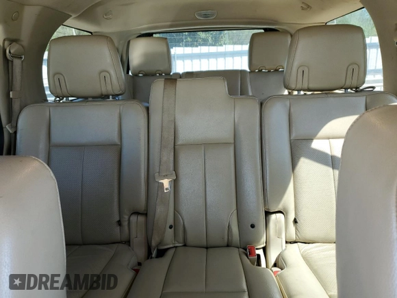 2010 Ford Expedition Eddie Bauer with VIN 1FMJU1H59AEB07563, listed as a Copart auction lot 51794165 with 254,692 mi miles and Salvage title. Bid and sale history available at DreamBid. Image 10.