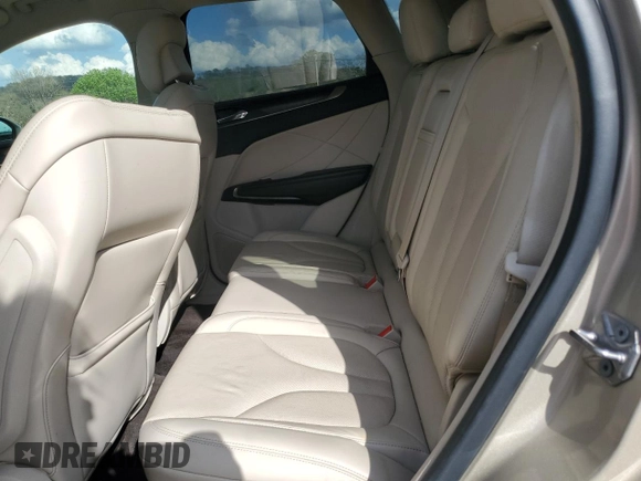 2017 Lincoln MKC Reserve with VIN 5LMCJ3C93HUL02501, listed as a Copart auction lot 52039435 with 77,052 mi miles and Salvage title. Bid and sale history available at DreamBid. Image 11.