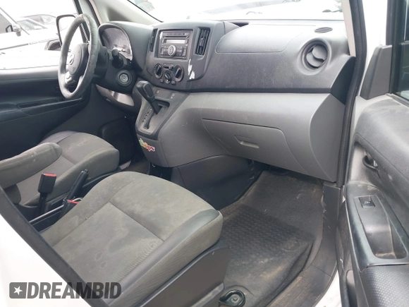 2016 Nissan NV200 S with VIN 3N6CM0KN3GK701545, listed as a IAAI auction lot 40633003 with 153,181 mi miles and . Bid and sale history available at DreamBid. Image 5.