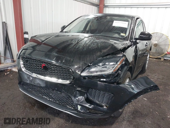2020 Jaguar E-Pace SE z VIN SADFP2FX1L1Z88690, wystawiony jako IAAI lot #42273160 z przebiegiem 26 340 mil mil oraz . Historia ofert i sprzedaży dostępna na DreamBid. Obrazek 6.