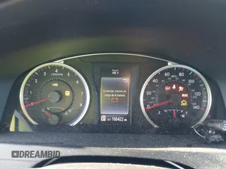 2015 Toyota Camry XLE z VIN 4T1BF1FK9FU884586, wystawiony jako IAAI lot #41789131 z przebiegiem 166 422 mil mil oraz . Historia ofert i sprzedaży dostępna na DreamBid. Obrazek 7.