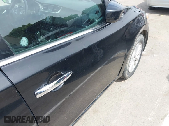 2017 Nissan Sentra SV with VIN 3N1AB7AP0HL672712, listed as a IAAI auction lot 42045700 with 174,139 mi miles and . Bid and sale history available at DreamBid. Image 13.