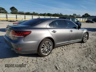 2014 Lexus LS 460 L with VIN JTHGL5EF6E5053407, listed as a Copart auction lot 86122884 with 105,023 mi miles and Salvage title. Bid and sale history available at DreamBid. Image 3.