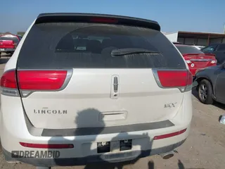 2013 Lincoln MKX with VIN 2LMDJ6JK0DBL02510, listed as a IAAI auction lot 41775660 with 137,755 mi miles. Bid and sale history available at carsss.com. Image 16.