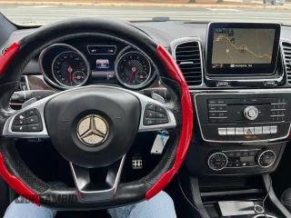 2016 Mercedes-Benz GLE 450 AMG z VIN 4JGED6EB9GA024031, wystawiony jako Copart lot #50238965 z przebiegiem 115 931 mil mil oraz Czysty tytuł • Clean title. Historia ofert i sprzedaży dostępna na DreamBid. Obrazek 7.