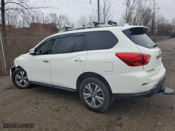 2019 Nissan Pathfinder S with VIN 5N1DR2MN0KC627660, listed as a Copart auction lot 84723444 with 105487 miles and Clean Title. Bid and sale history available at carsss.com. Image 2.