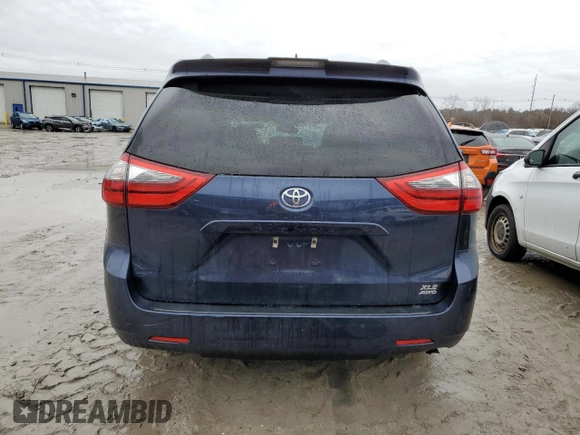 2020 Toyota Sienna XLE with VIN 5TDDZ3DC9LS235429, listed as a Copart auction lot 46658525 with 0 mi miles and Salvage Title. Bid and sale history available at carsss.com. Image 6.