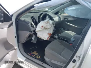2010 Toyota Corolla z VIN 1NXBU4EE1AZ194049, wystawiony jako IAAI lot #42392408 z przebiegiem Nie podano mil oraz . Historia ofert i sprzedaży dostępna na DreamBid. Obrazek 5.