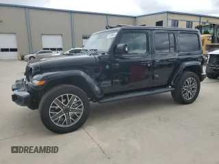2024 Jeep Wrangler High Altitude z VIN 1C4RJXU62RW194410, wystawiony jako Copart lot #71379404 z przebiegiem 11 119 mil mil oraz Szkoda całkowita • Salvage title. Historia ofert i sprzedaży dostępna na DreamBid. Obrazek 1.