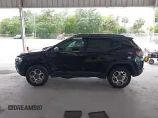 2022 Jeep Compass Trailhawk with VIN 3C4NJDDB5NT164201, listed as a IAAI auction lot 42214973 with 92,668 mi miles and . Bid and sale history available at DreamBid. Image 14.