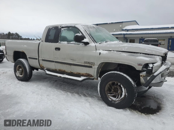 1998 Dodge 2500 with VIN 1B7KF23ZXWJ157552, listed as a Copart auction lot 44832805 with 219,971 mi miles and Clean title. Bid and sale history available at DreamBid. Image 4.