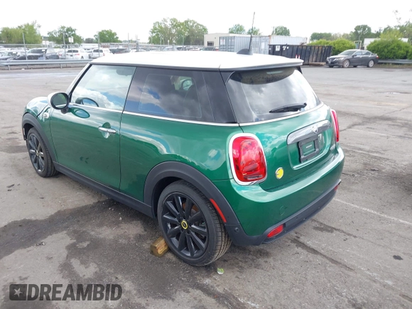 2021 MINI Hardtop Cooper SE with VIN WMWXP3C06M2N26986, listed as a IAAI auction lot 42023528 with 39,068 mi miles and . Bid and sale history available at DreamBid. Image 3.