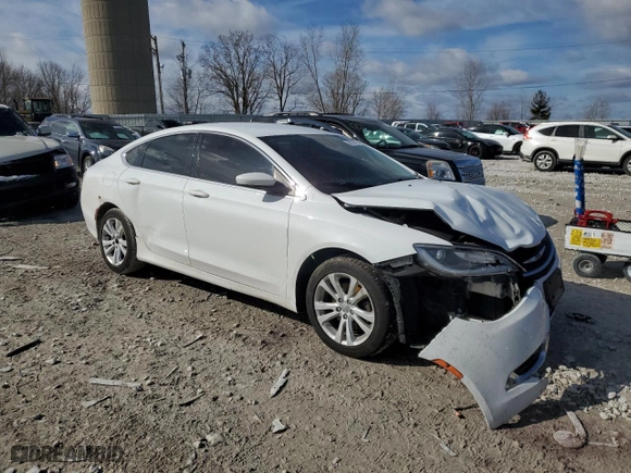 2015 Chrysler 200 Limited with VIN 1C3CCCAB3FN756718, listed as a Copart auction lot 50033475 with 148,469 mi miles and Clean Title. Bid and sale history available at carsss.com. Image 4.