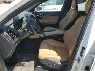 2018 Volvo XC90 Momentum с VIN YV4A22PK0J1193423, выставлен на аукционе Copart как лот 55323625 с пробегом 139 705 миль миль и Списание • Salvage title. История ставок и продаж доступна на DreamBid. Изображение 7.