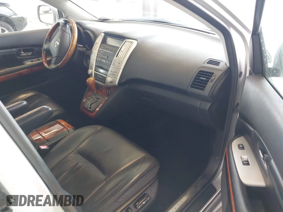 2008 Lexus RX 350 z VIN 2T2HK31U38C049383, wystawiony jako IAAI lot #42141042 z przebiegiem 172 642 mil mil oraz . Historia ofert i sprzedaży dostępna na DreamBid. Obrazek 5.