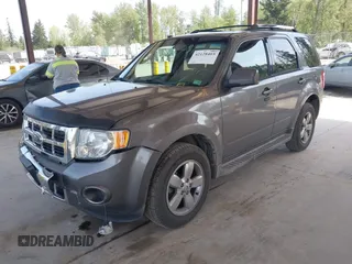 2009 Ford Escape Limited с VIN 1FMCU94G89KB63845, выставлен на аукционе IAAI как лот 42128403 с пробегом 153 189 миль миль и . История ставок и продаж доступна на DreamBid. Изображение 2.