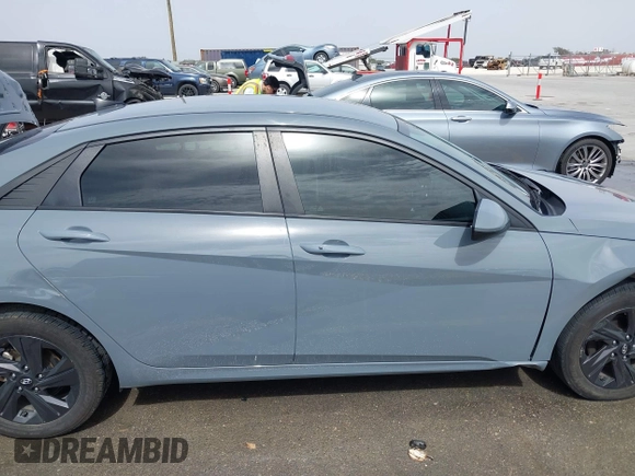 2021 Hyundai Elantra SEL with VIN KMHLM4AG1MU144395, listed as a IAAI auction lot 41748333 with 109,751 mi miles and . Bid and sale history available at carsss.com. Image 14.