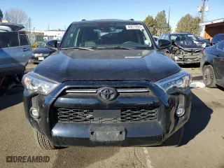 2022 Toyota 4Runner SR5 Premium with VIN JTENU5JRXN5992514, listed as a Copart auction lot 46811285 with 59,763 mi miles and Salvage Title. Bid and sale history available at carsss.com. Image 5.