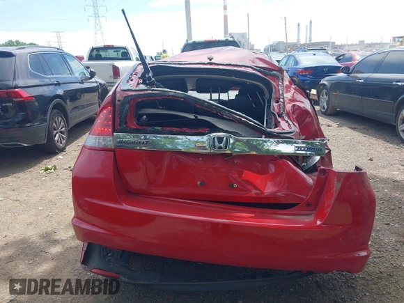 2012 Honda Insight LX с VIN JHMZE2H55CS001589, выставлен на аукционе IAAI как лот 42297412 с пробегом 140 000 миль миль и . История ставок и продаж доступна на DreamBid. Изображение 17.