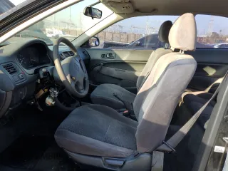 2000 Honda Civic DX z VIN 2HGEJ6448YH111570, wystawiony jako Copart lot #41803775 z przebiegiem 144 925 mil mil oraz Szkoda całkowita • Salvage title. Historia ofert i sprzedaży dostępna na DreamBid. Obrazek 7.