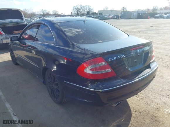 2004 Mercedes-Benz CLK-Class 5.0L with VIN WDBTJ75J14F095156, listed as a IAAI auction lot 41815605 with 176,902 mi miles. Bid and sale history available at carsss.com. Image 3.