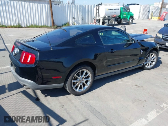 2010 Ford Mustang V6 с VIN 1ZVBP8AN5A5157571, выставлен на аукционе IAAI как лот 42153145 с пробегом 116 493 миль миль и . История ставок и продаж доступна на DreamBid. Изображение 4.