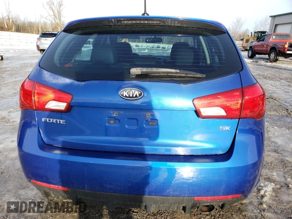 2012 Kia Forte SX с VIN KNAFW5A33C5621901, выставлен на аукционе Copart как лот 84801554 с пробегом 153 843 миль миль и Списание • Salvage title. История ставок и продаж доступна на DreamBid. Изображение 6.