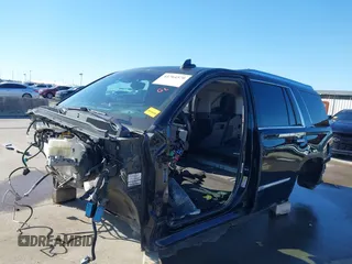 2015 Cadillac Escalade Premium z VIN 1GYS3NKJ5FR655370, wystawiony jako IAAI lot #41764570 z przebiegiem Nie podano mil oraz . Historia ofert i sprzedaży dostępna na DreamBid. Obrazek 2.