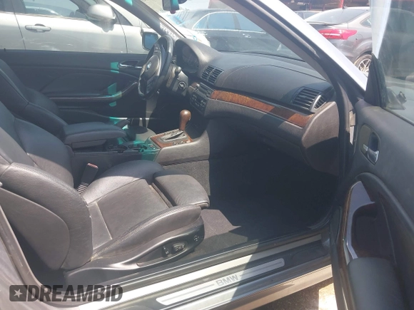 2005 BMW 3 Series 330Ci with VIN WBABD53495PL15593, listed as a IAAI auction lot 42033635 with Not Provided miles and . Bid and sale history available at carsss.com. Image 5.