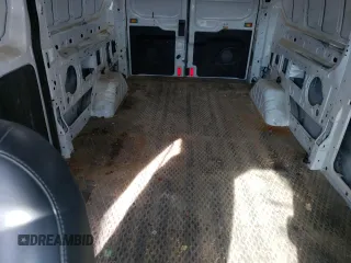 2020 Ford Transit Cargo z VIN 1FTBR1Y82LKA99539, wystawiony jako Copart lot #58968435 z przebiegiem 102 650 mil mil oraz Szkoda całkowita • Salvage title. Historia ofert i sprzedaży dostępna na DreamBid. Obrazek 11.